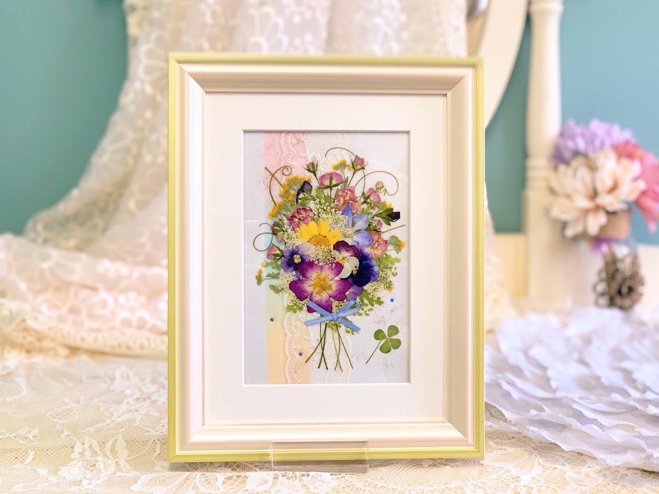 月下美人 押し花 額縁入り 押し花アート 汚れあり 月下美人 押し花