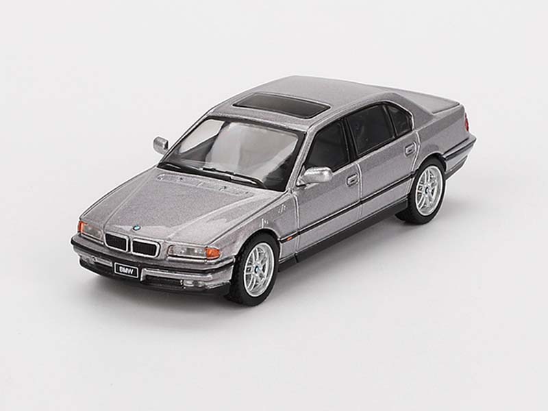 PRE-ORDER BMW 750IL – Aspen Silver Metallic (Mini GT) Diecast 1:64