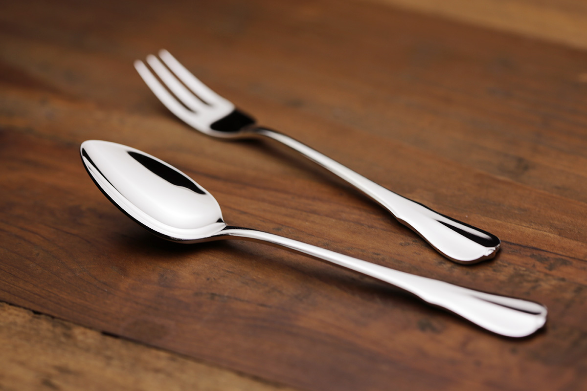 銀製SILVER950 3355gWAKOカトラリー83点セット Amazon | シルバー950