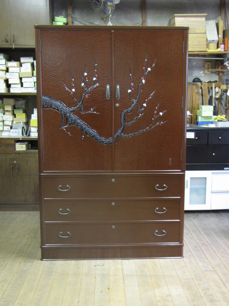 夢の作品＞「総桐箪笥」と「鎌倉彫」の合作！！ 遂に実現へ・・・ - ブログ