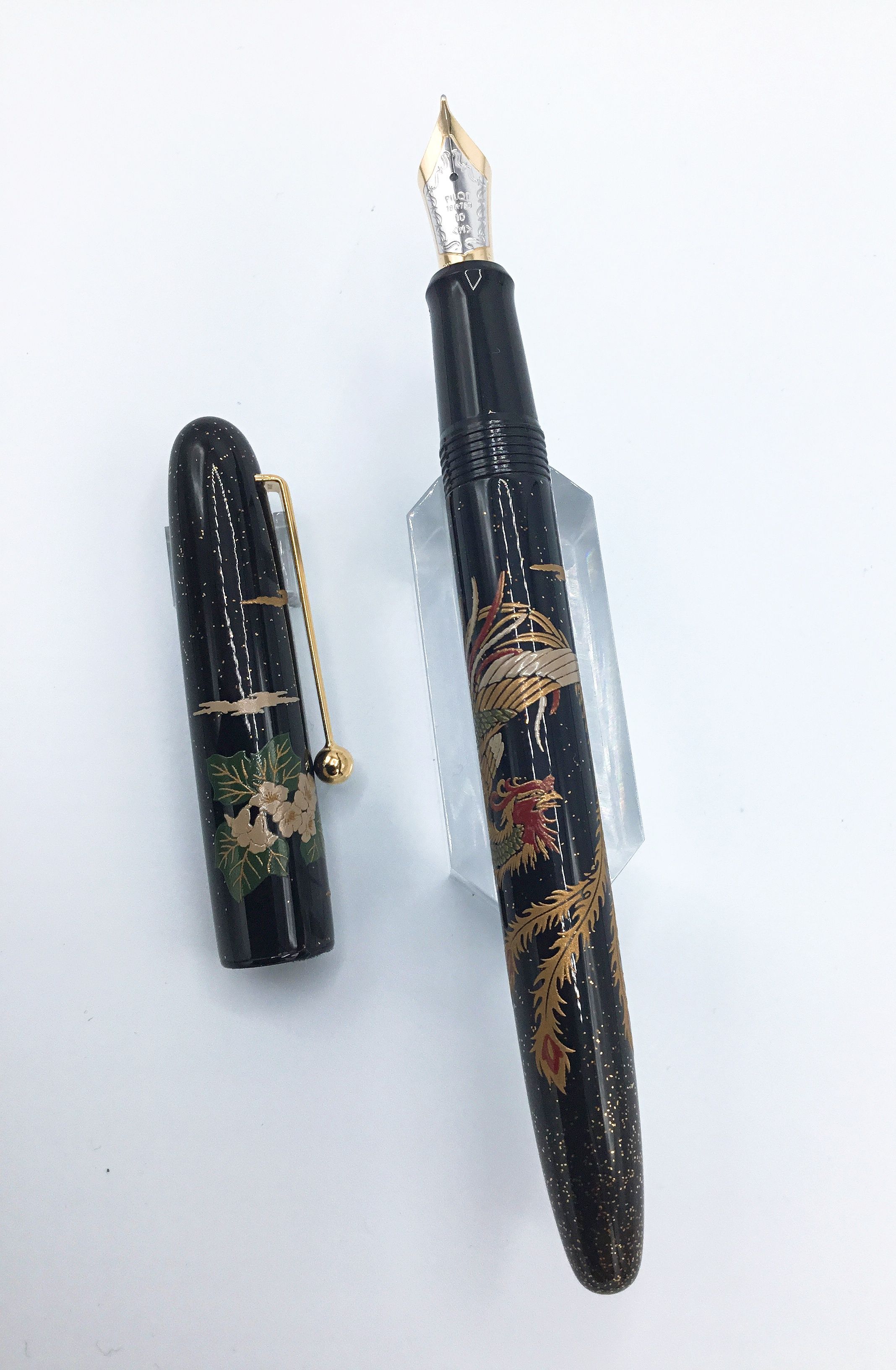 PILOT 天皇即位記念蒔絵万年筆 インク壺 木箱入り（蓋なし）限定1000本✨