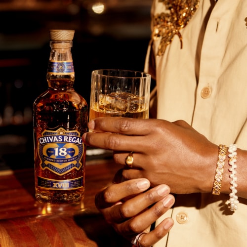 Chivas Regal Aged 18 Years Gold Signature Blended Scotch Whisky