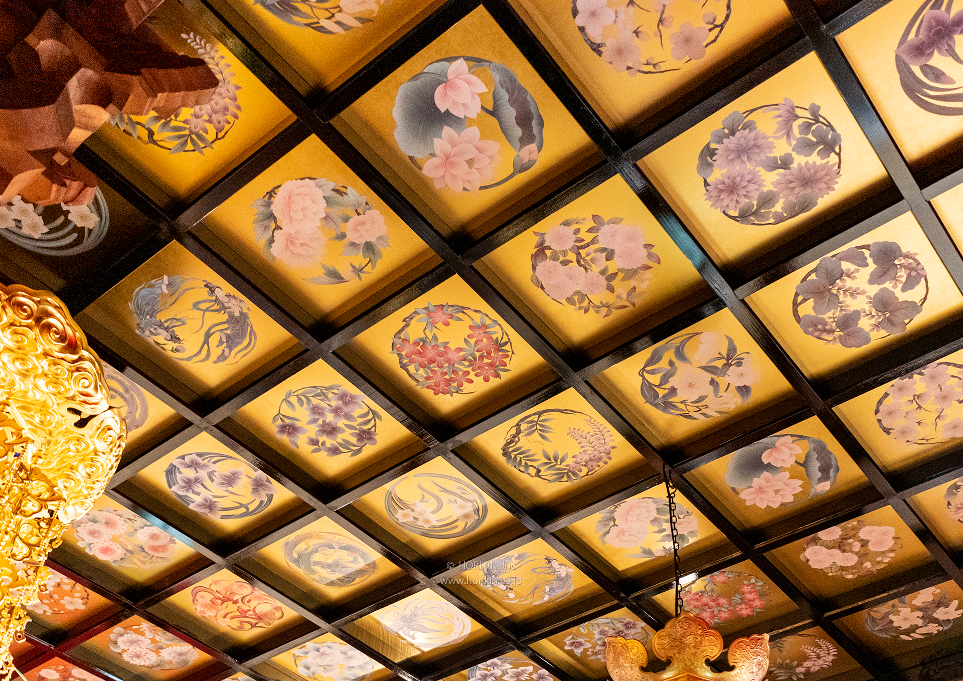 格天井 花丸柄（アルミ板） | 用途・製品から探す | 堀金箔粉（HORIKIN）