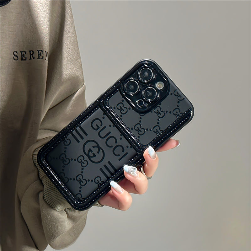 GUCCI グッチ ブラックレザー iPhoneケース GGパターンロゴ付き GUCCI