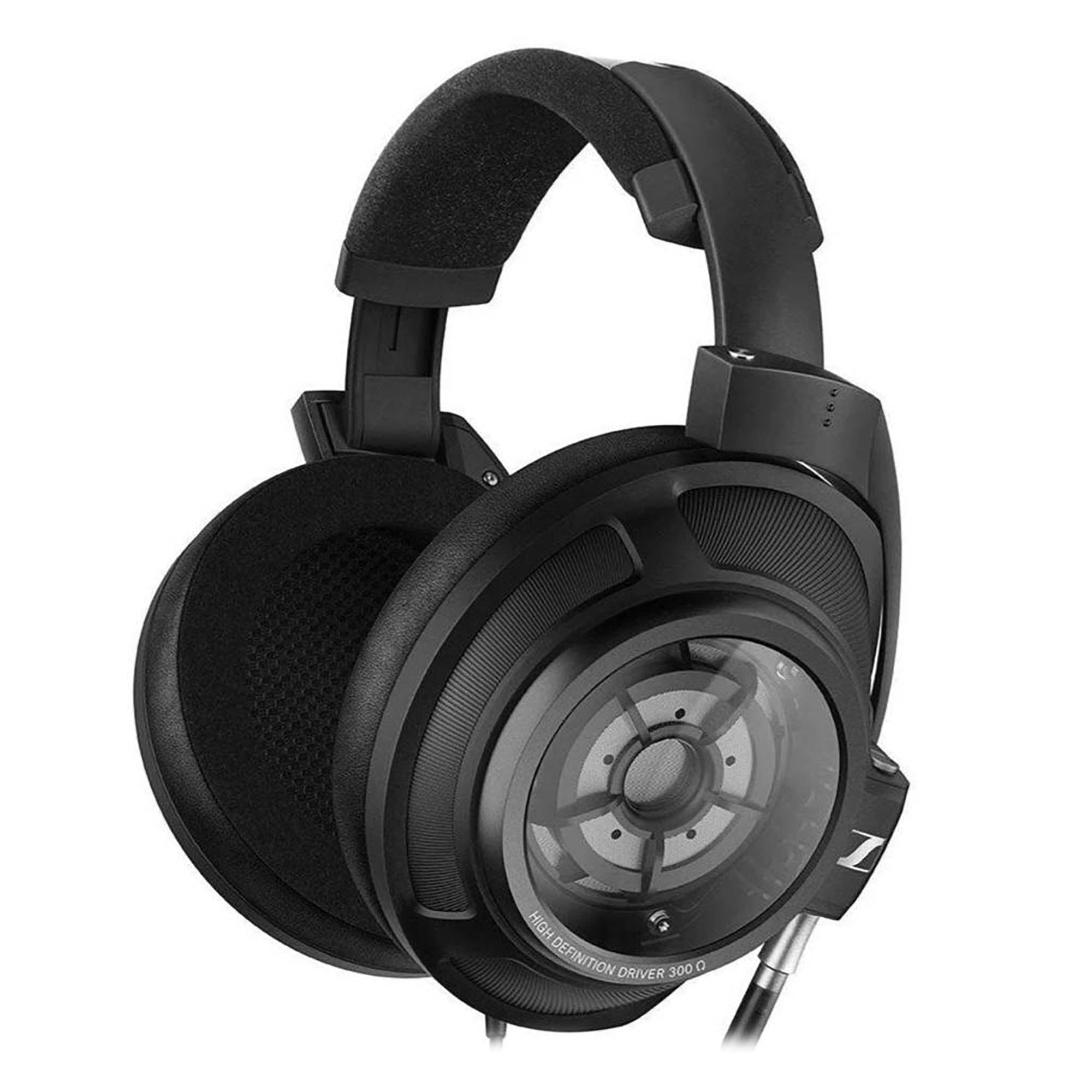 Sennheiser HD 820 Closed Audiophile Headphones | HeadAmp