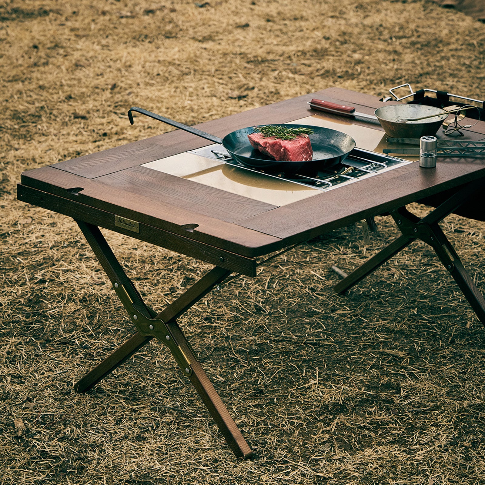 ハイランダー シェフテーブル CHEF TABLE(シェフテーブル)LIGHT