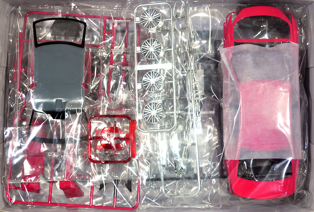 アオシマ トヨタ AWS210 クラウン アスリートG '13 (ピンク) 1/24 プリ