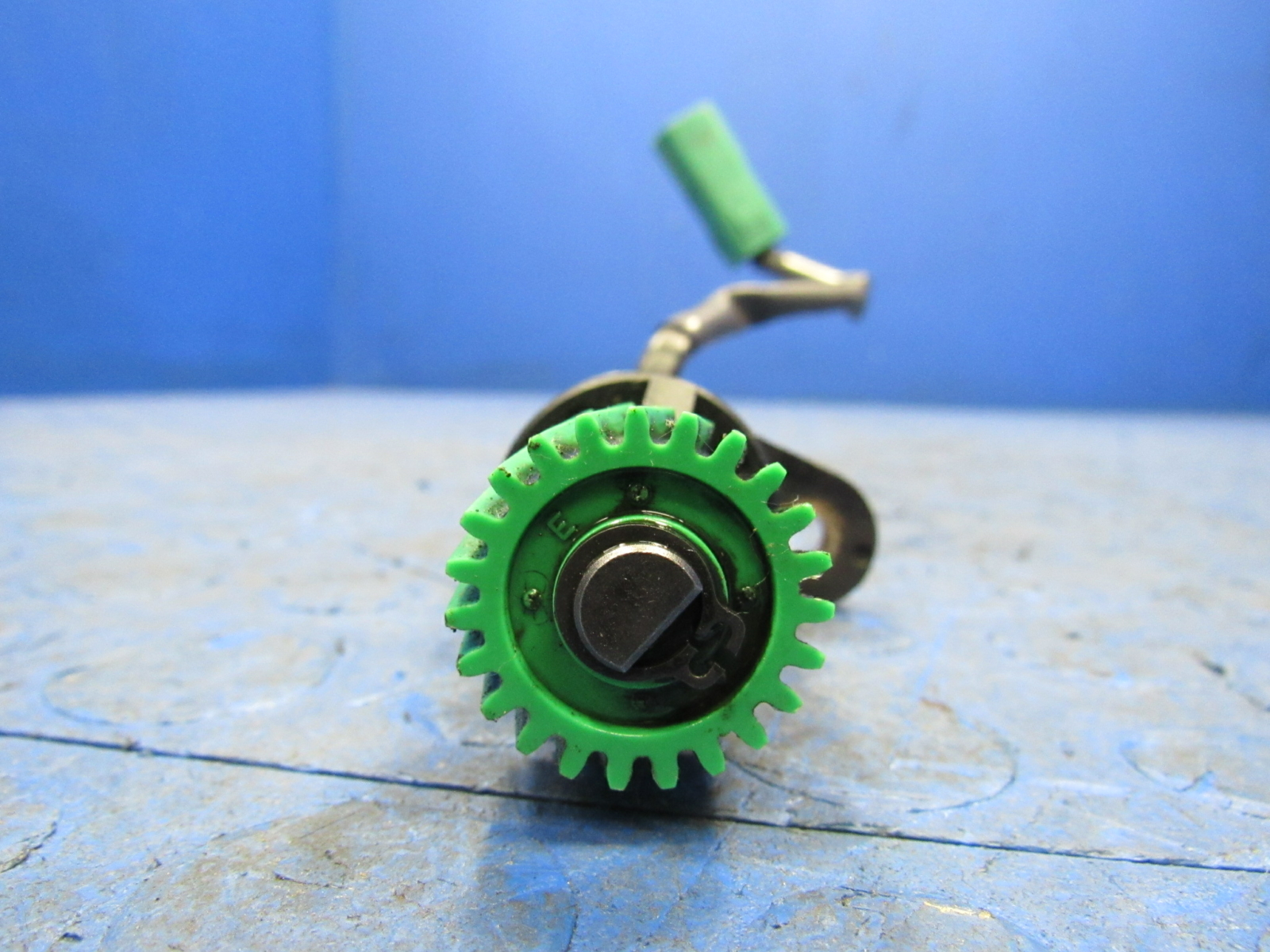 99-05 Mazda MX-5 Miata Vehicle Speed Sensor VSS 23 Teeth GREEN 4.3