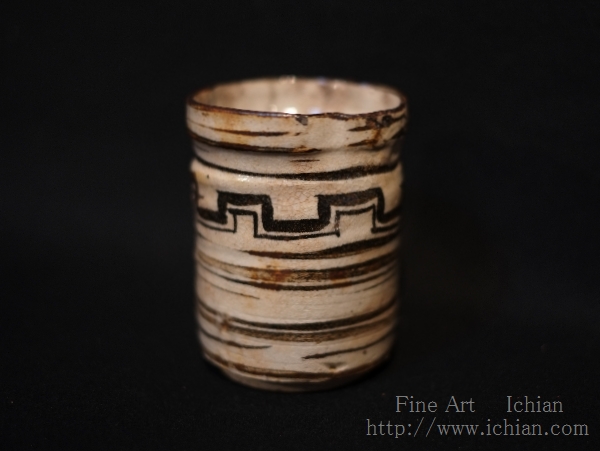 志野織部 筒向付 元屋敷窯 桃山後期 :: ichian