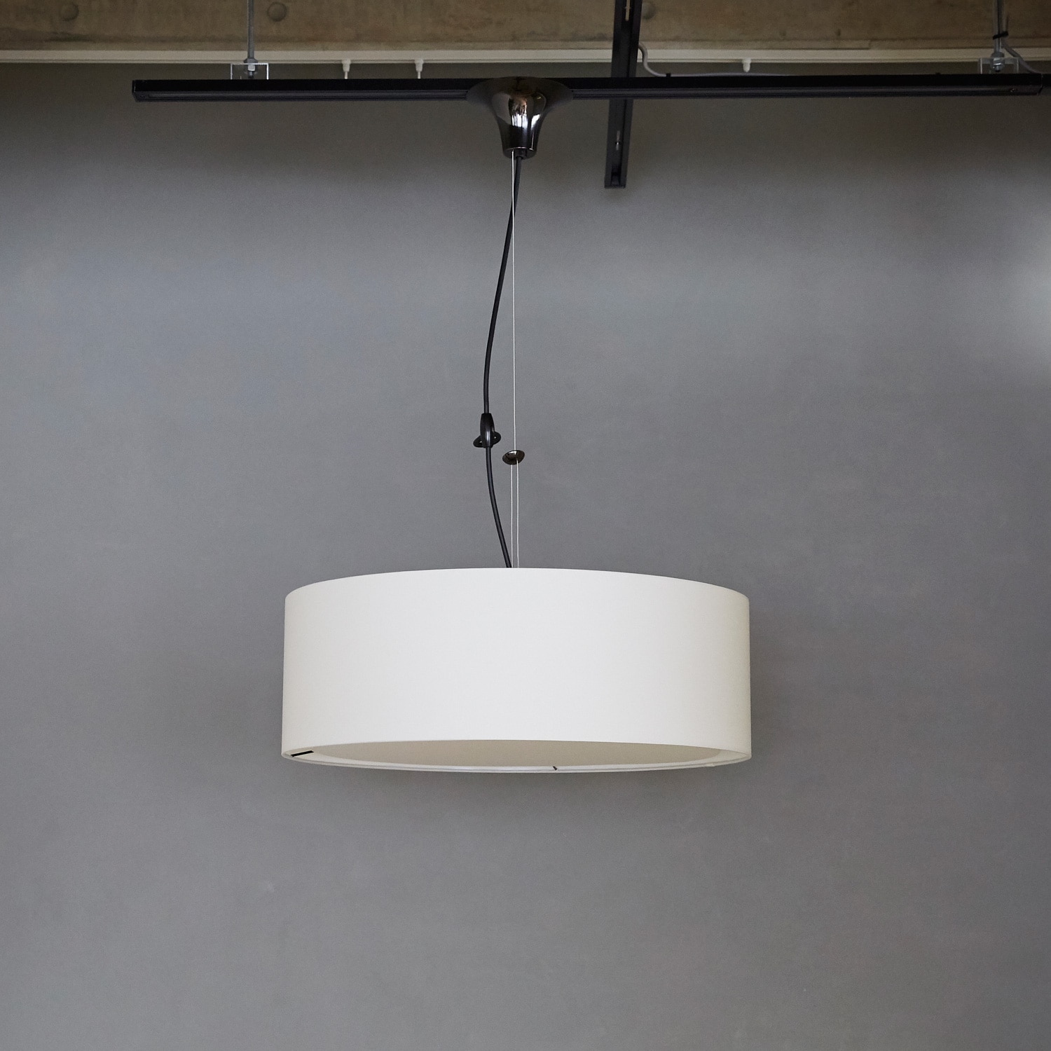ORB CEILING LAMP 7 White｜ペンダントランプ｜IDEE SHOP Online