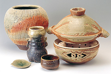 伊賀焼 – 忍者の里 伊賀市公式観光案内