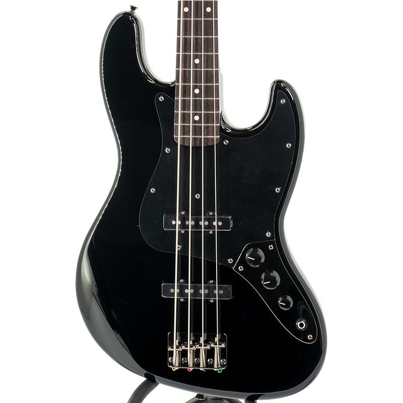 Fender】イケベオーダーで実現した『漆黒のフェンダー』が現行仕様で