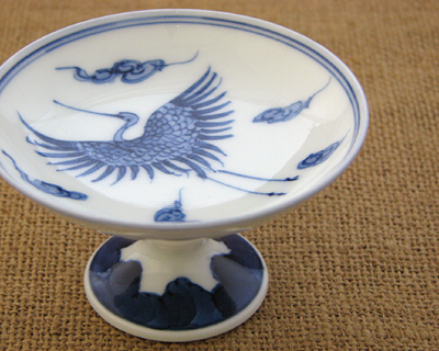 染付雲鶴高台皿 -限定商品・受注生産商品・業務用和食器在庫処分商品