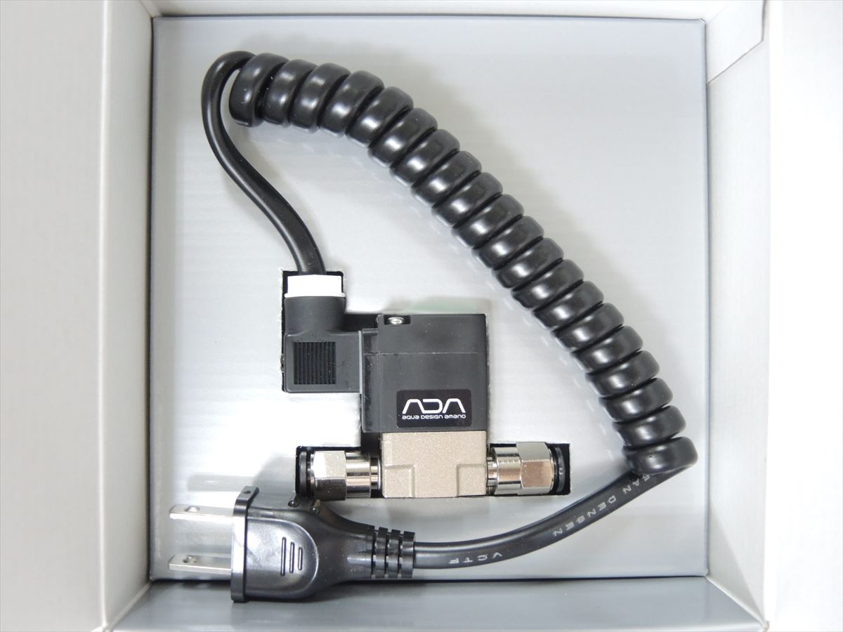 ADA レギュレータ 電磁弁 CO2 添加いろいろセット (変換アダプタ付