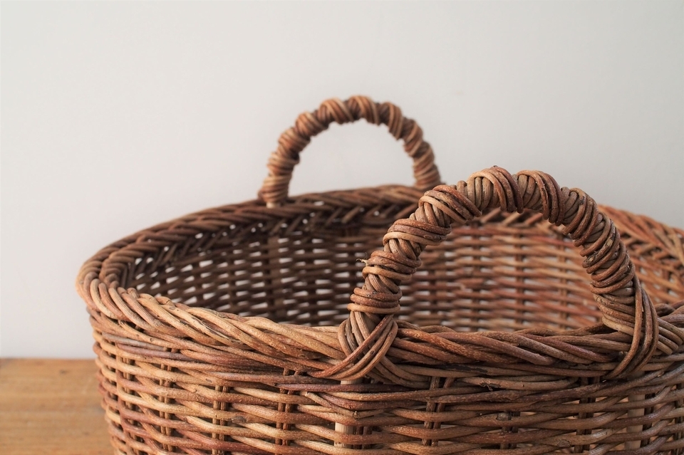 あけびの両手付き丸バスケット - ウェブショップ - jokogumo - よこぐも