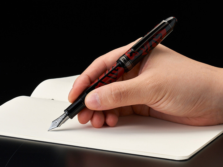 プラチナ万年筆 スター・ウォーズ万年筆 | ジャパン スター・ウォーズ