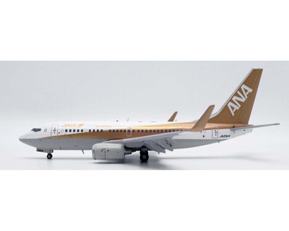 全日空商事 BOEING 737-700 GOLD JET 1/200 【公式通販】 1/200 全日空