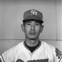 中日入団3年目の1971年当時。背番号が入団時の「2…：星野仙一氏