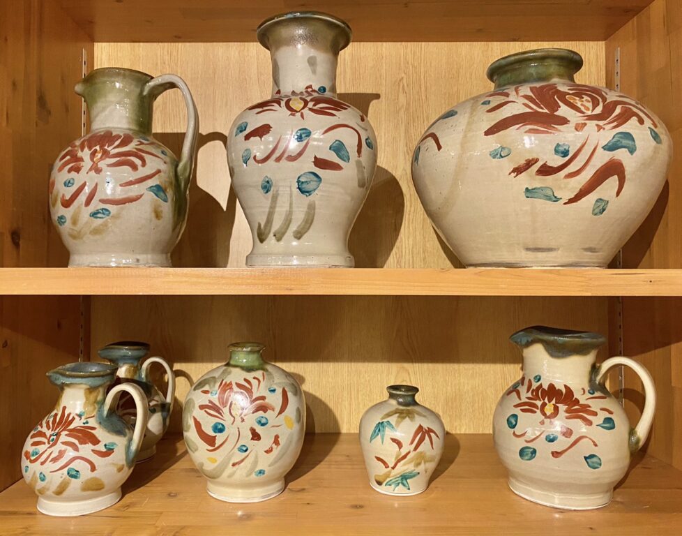 沖縄美術日誌 vol.3】映画と本と、やちむんと〈ふくら舎〉 - OKINAWA41