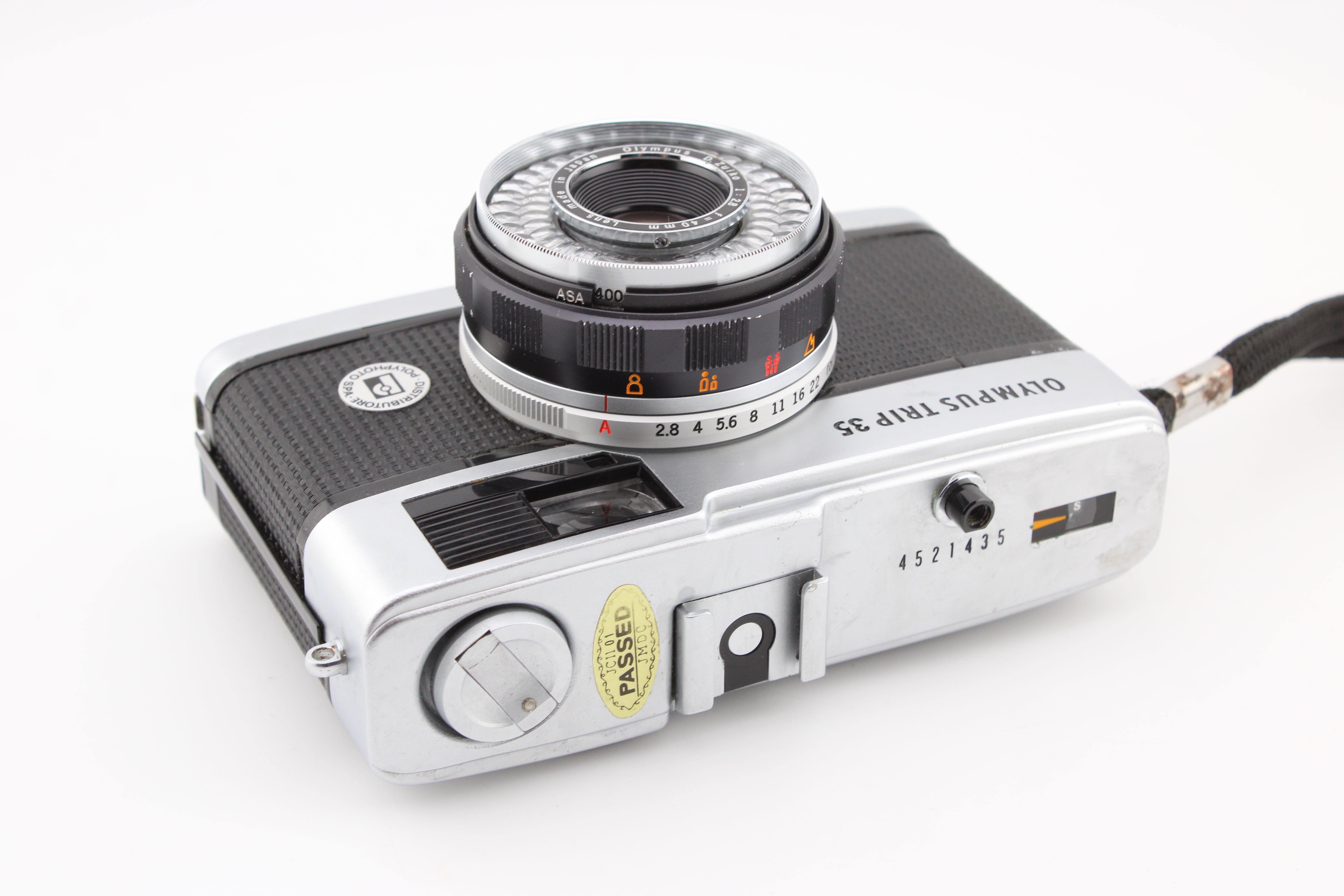 Olympus Trip 35 (#4567) - OldCamsByJens