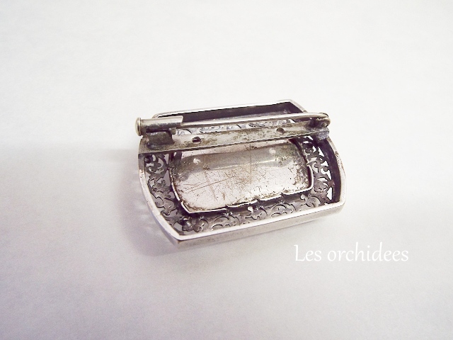 アンティーク エナメル プットーと蝶 ブローチ オルキデ 恵比寿