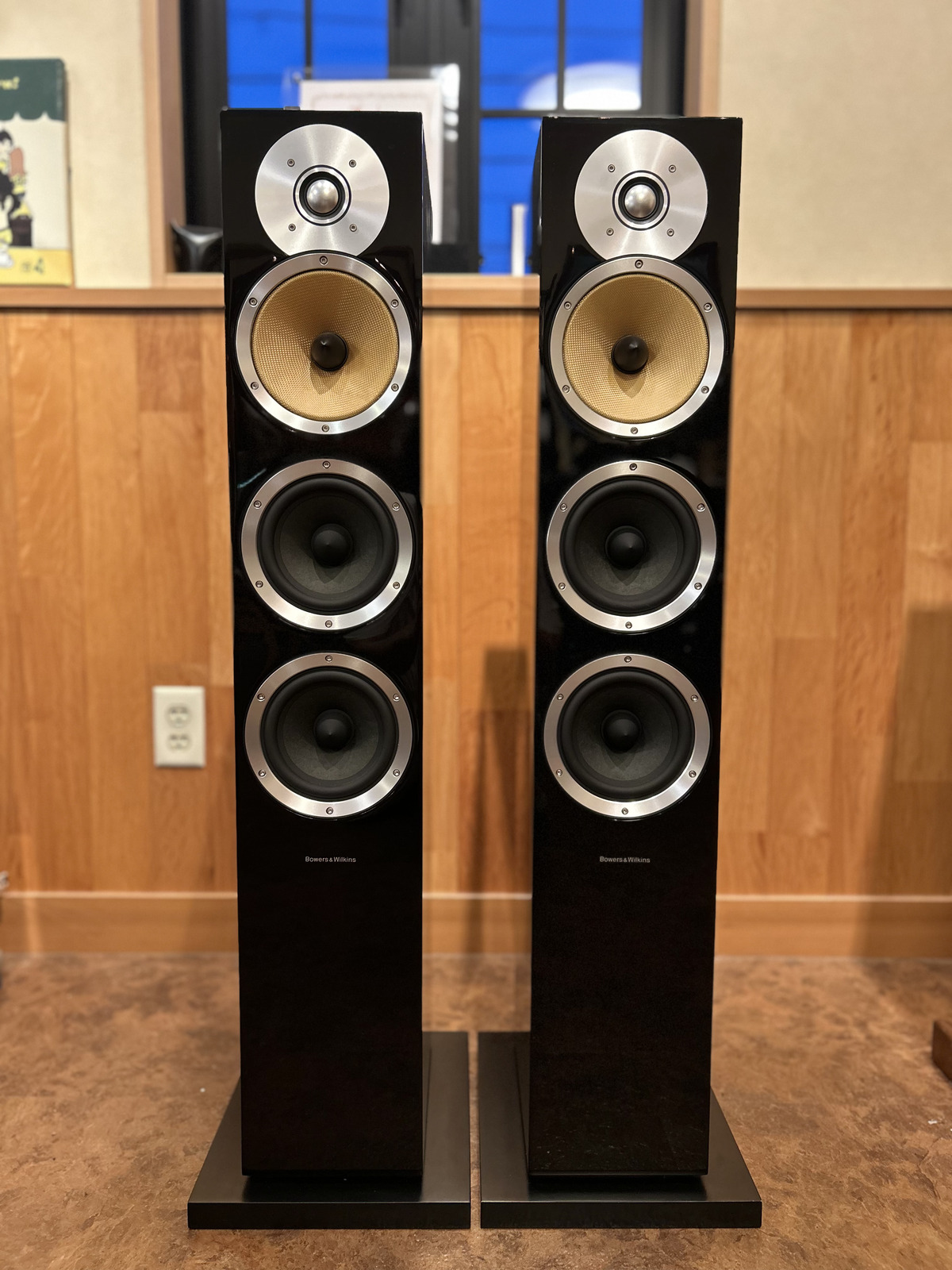 中古品特価！】B&W/スピーカー/CM8(ペア)のご紹介です。