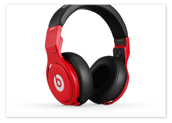 beats ワイヤレスヘッドフォン赤 BeatsStudio2 ワイヤレスヘッドフォン