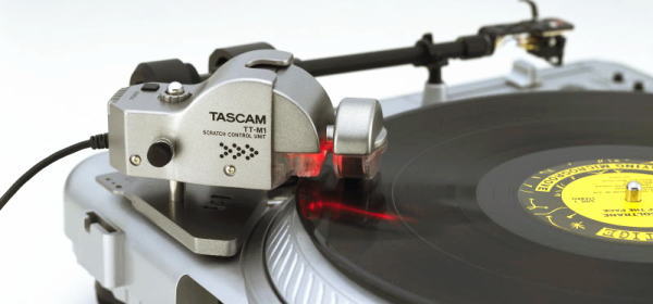 TT-M1 | スクラッチコントロールユニット | TASCAM (日本)