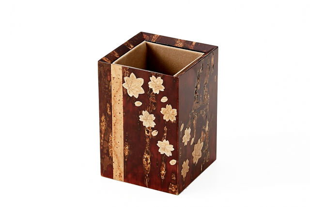 秋田の伝統工芸品「樺細工」製,春秋ペンスタンド。桜皮細工,ネット通販