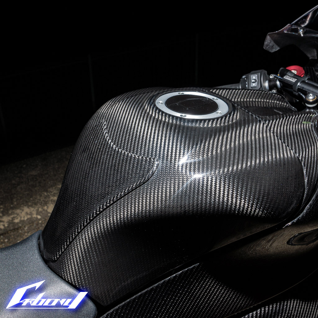 カーボニー ZX-10R 16-年用 カーボン タンクカバー KA-10R-41 | Lafs