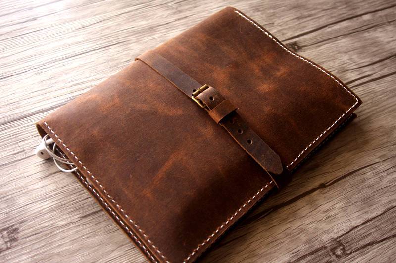 Leather Macbook Pro Case 13 inch Retina - LeatherNeo