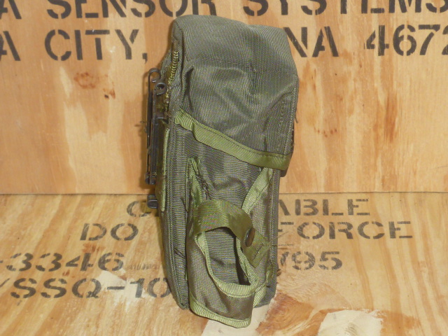米軍実物 M16 30連 マガジンポーチ ポーチ／マガジン／ホルスター.