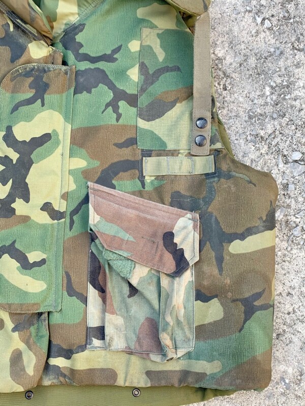 M1ボディーアーマー 防弾ベスト 実物 防弾チョッキ 米軍 ミリタリー