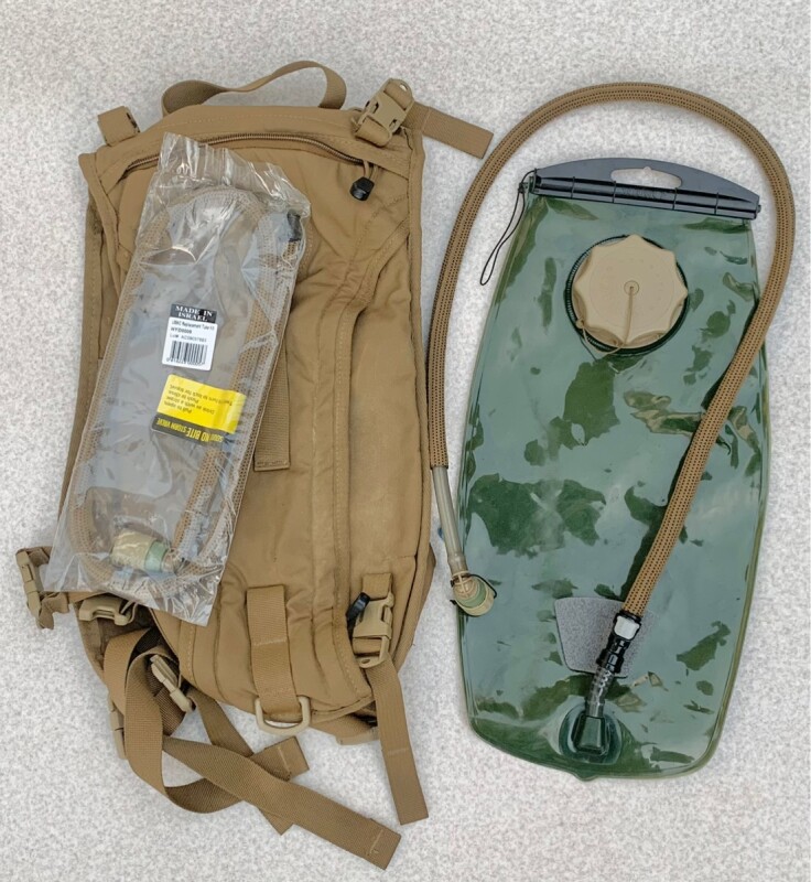 CAMELBAK ハイドレーションパック オリーブドラブ 2L キャメルバック