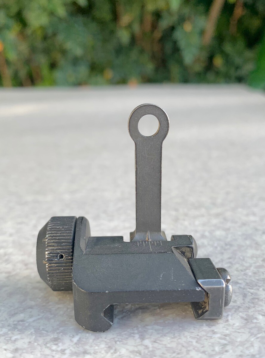 米軍実物 KAC Flip-Up Rear Sight 300 Meter ARMS