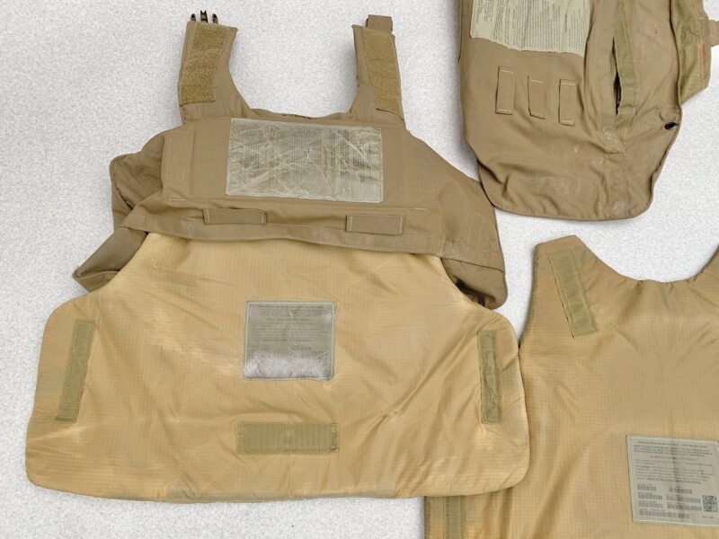 米軍 実物 IMTV BODY ARMOR MEDIUM ソフトアーマー入り 未使用品 米軍実物