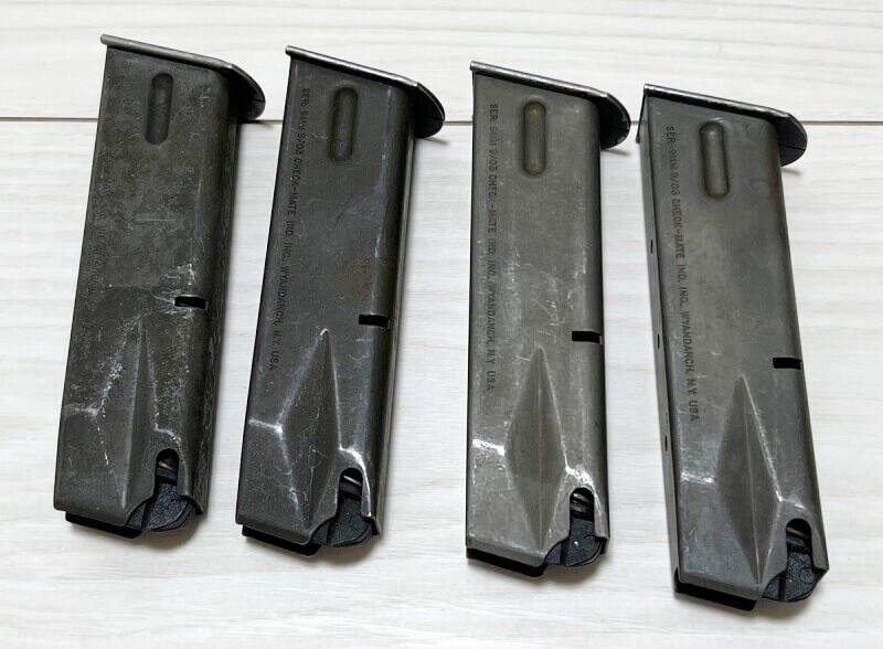 ベレッタ M9 15連 マガジン アメリカ製 9mm LC-2マガジンポーチ付