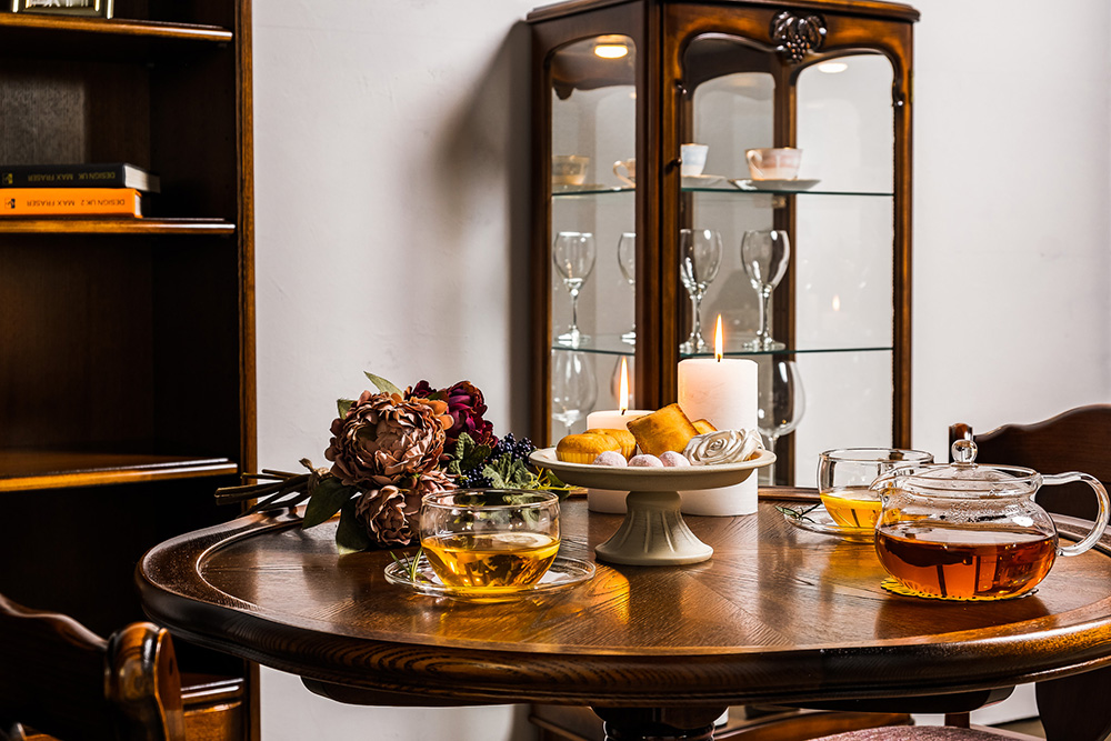 松永公房 カンティーニュ/CONTINUE 飾り棚 ガラスキャビネット 照明