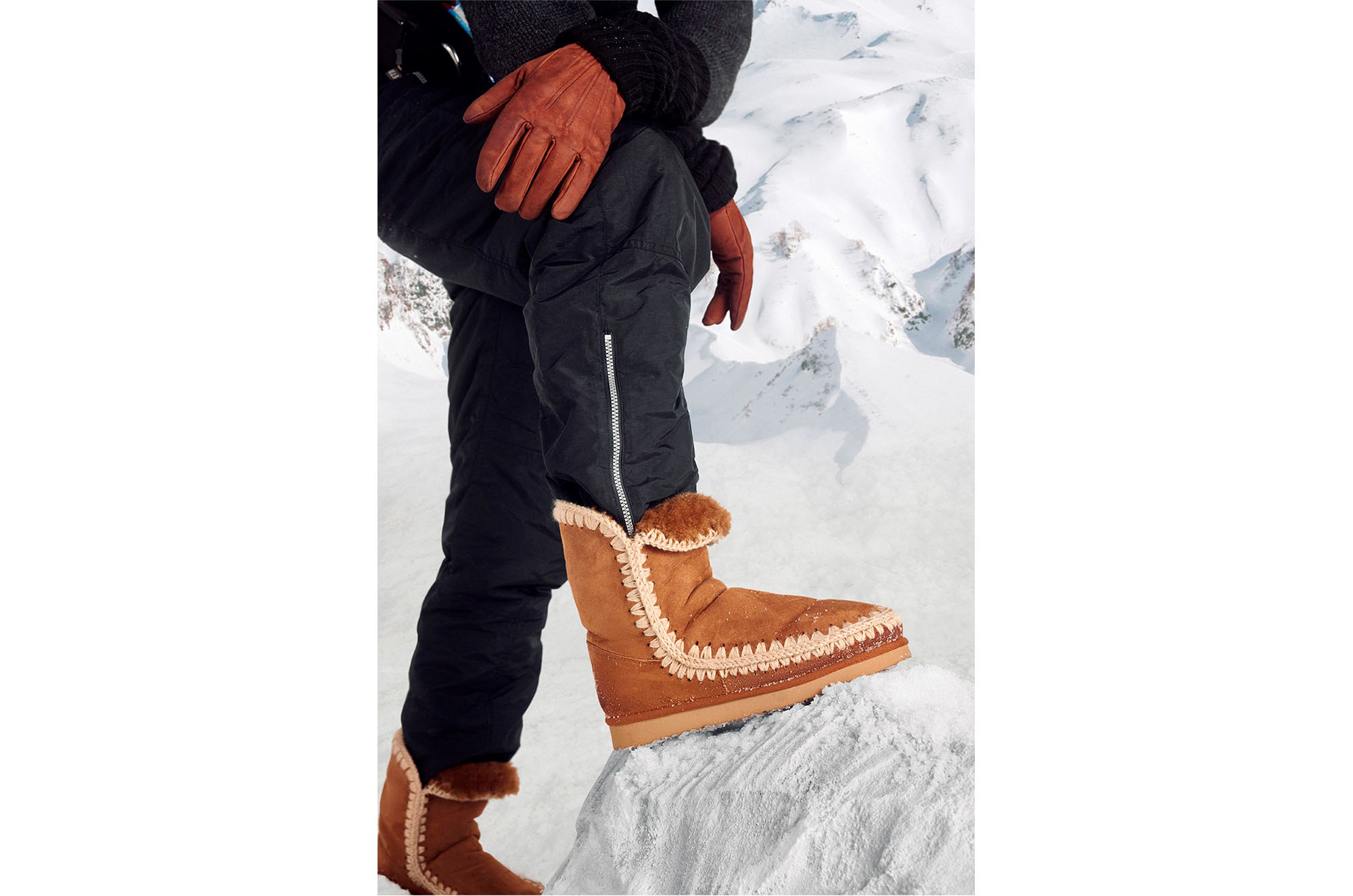 look - original, hand-crafted footwear in premium natural fibre