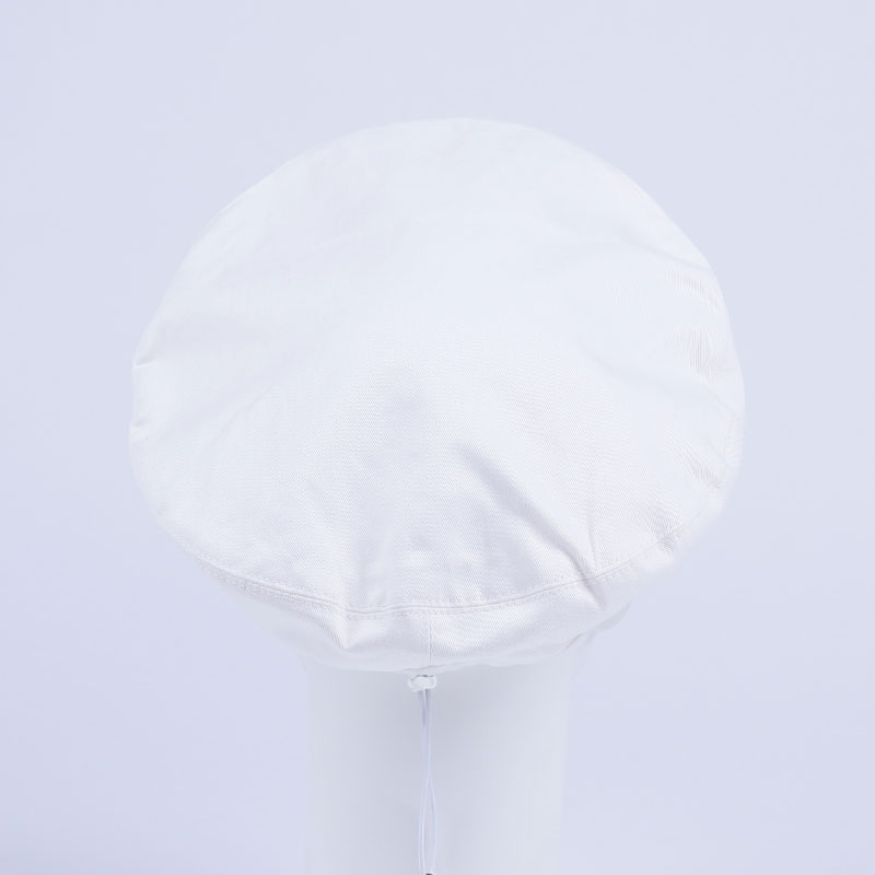 リニューアル！＞新規入会特典「ホワイトベレー帽」＆「ももいろ