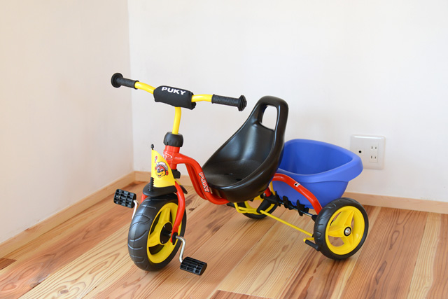 PUKY 三輪車 手押し可能 ドイツ製 前かご 後ろかご付き PUKY 三輪車