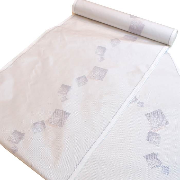 窪田織物 本場白大島紬【白色 色紙に小花】 [210610-ost-4