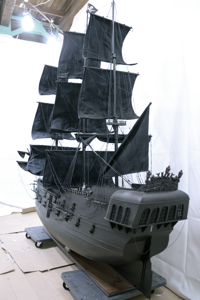 パイレーツ・オブ・カリビアン帆船模型 ブラックパール アシェット 1
