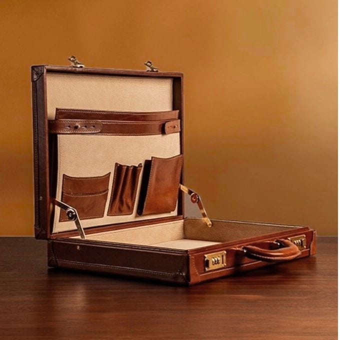 メンズ用高級レザーアタッシェブリーフケース | 25 年保証