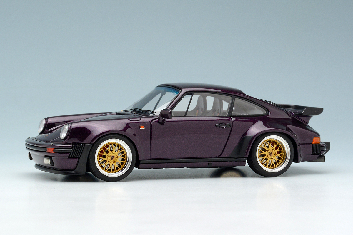 昭和レトロ】ポルシェ930ターボ 1／18スケール 昭和レトロ】ポルシェ