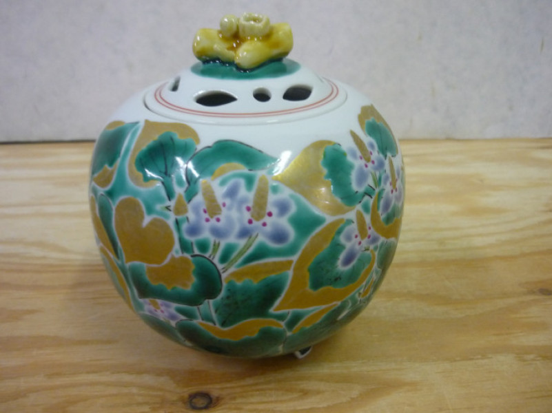 九谷焼 川田 稔 花瓶 クリスマスローズ 九谷焼川田稔花瓶クリスマスローズ