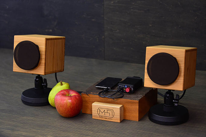 美品 MH Audio WAON スピーカー ナチュラル + 純正スタンド 美品 MH