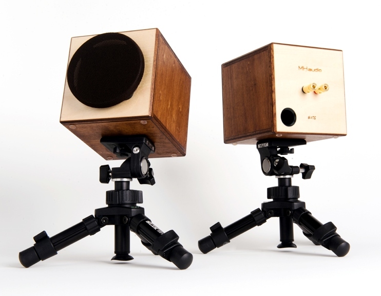 美品 MH Audio WAON スピーカー ナチュラル + 純正スタンド 美品 MH