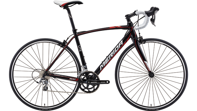 MERIDA ロードバイク ブラック/レッド 700C MERIDA ロードバイク