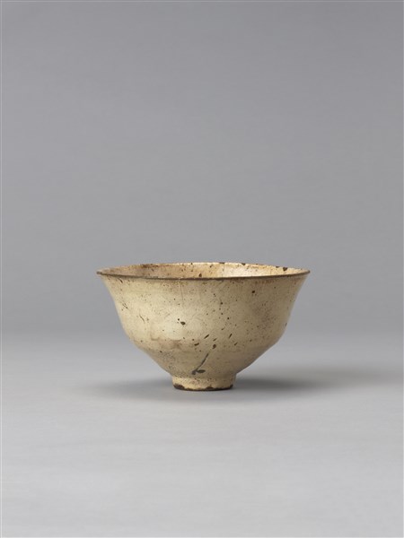 粉引茶碗 粉引酢次茶碗 銘 呉竹 | 公益財団法人 五島美術館